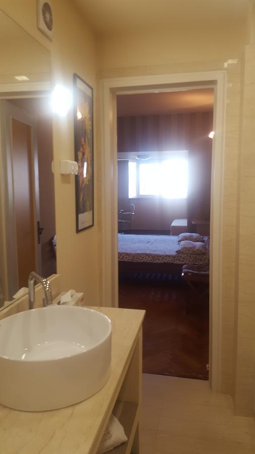 Hospitality Centrum - Magheru Bükreş Dış mekan fotoğraf